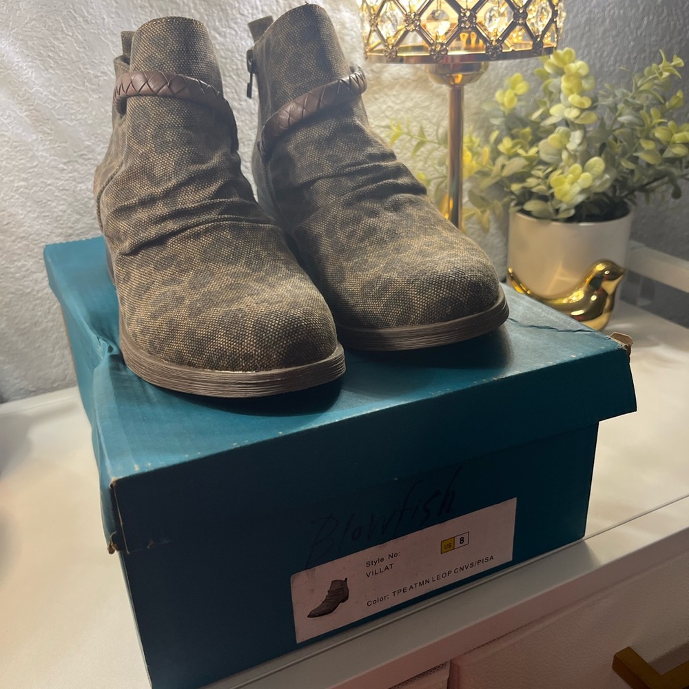 Blowfish Leopard Print Brown Ankle Boots